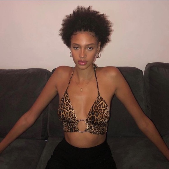 ⭐️Leopard Print Ring Halter Back🐆 - Picture 3 of 9